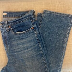 Levi’s Wedgie Straight Jeans
